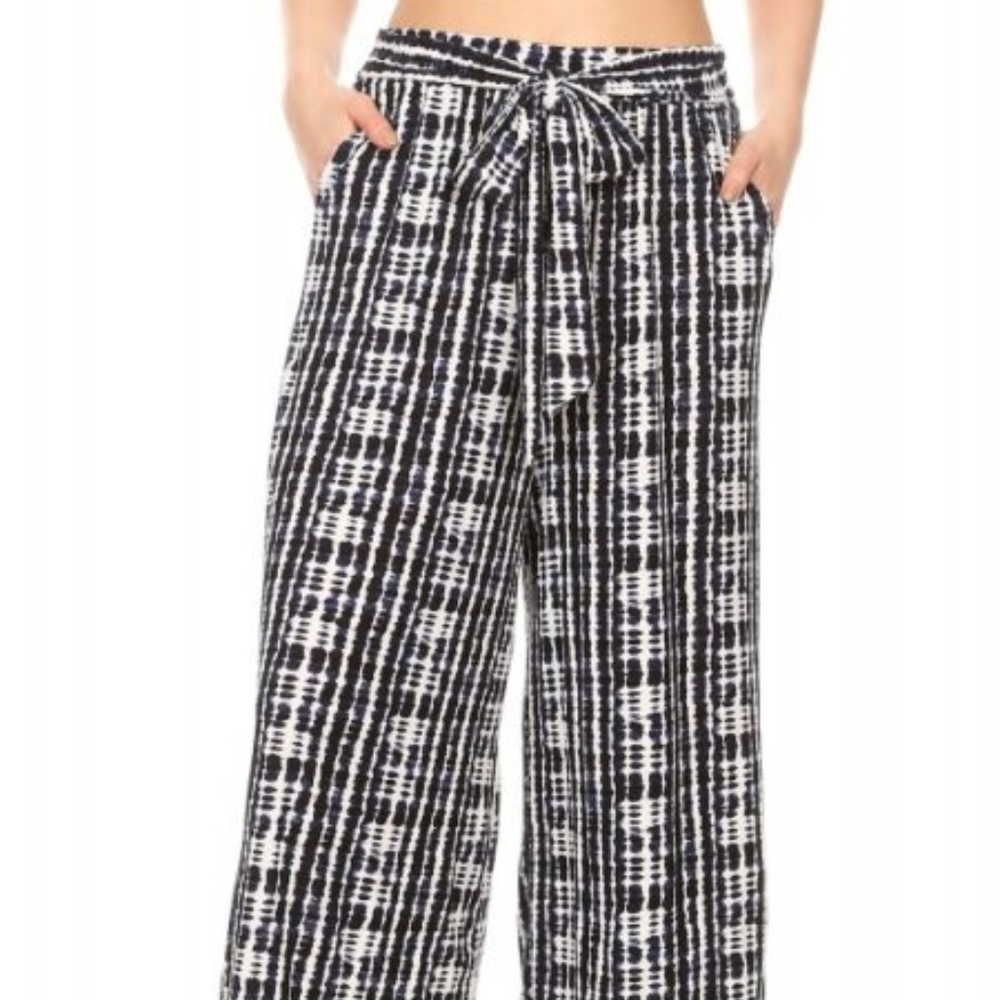 WHITE/NAVY TIE DYE PRINT CULOTTES